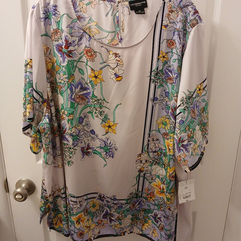 Liz Claiborne Short Sleeve Floral Blouse